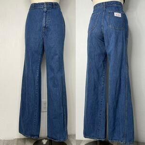 30” Waist Vintage 70s Levi’s Wide Leg Jeans High Rise Flare Talon USA